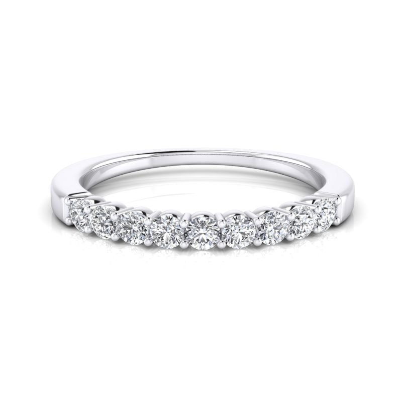 alianza de diamantes clásica