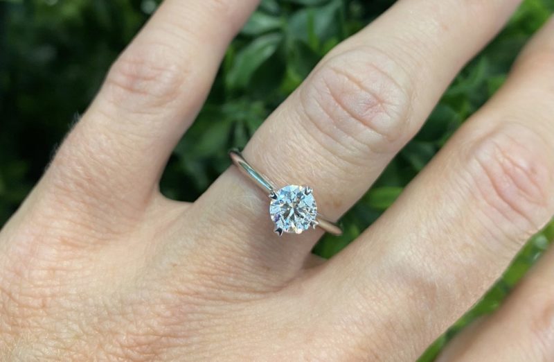 pulir anillo de compromiso