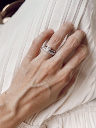 Cómo combinar las alianzas de boda