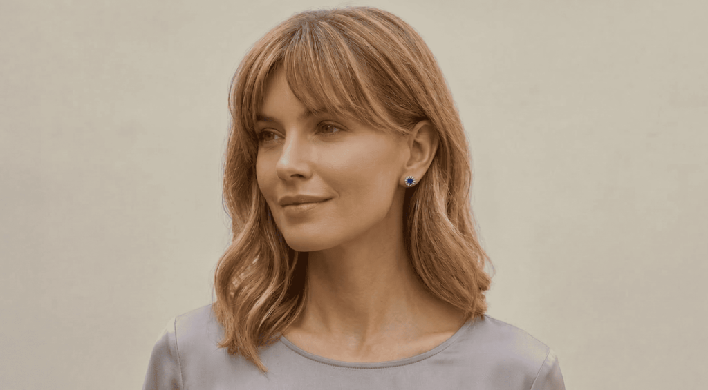 pendientes de zafiro azul para corte de pelo shag moderno